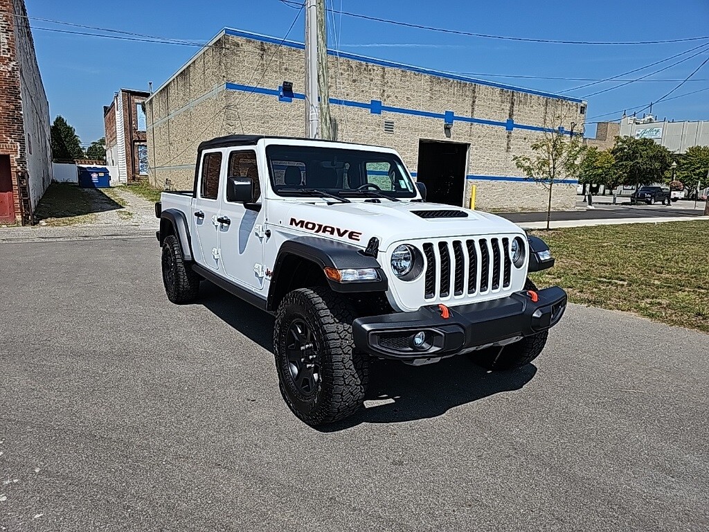 2023 Jeep Gladiator Mojave photo 2