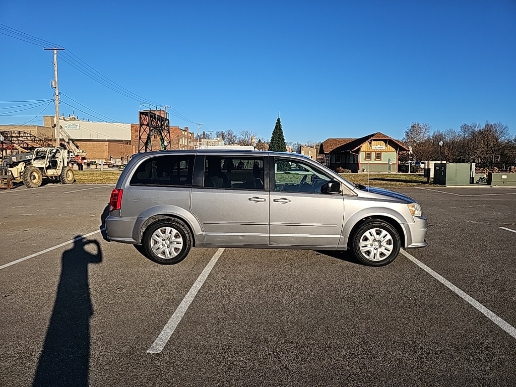 Used 2014 Dodge Grand Caravan SE Van