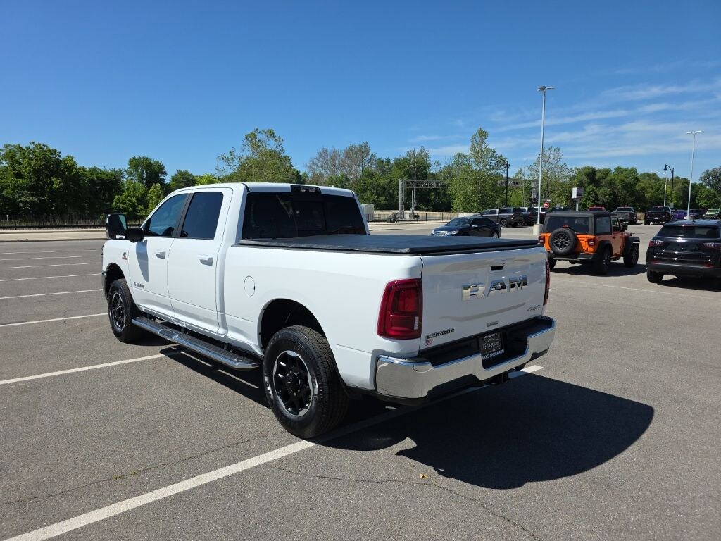 New 2026 Ram 2500 LARAMIE CREW CAB 4X4 6'4 BOX Pickup