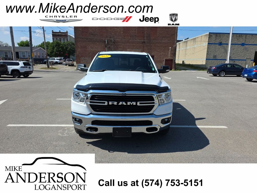 2021 RAM 1500 Big Horn/Lone Star 4x4 Crew Cab 5'7's photo