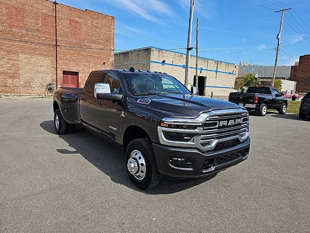 2026 Ram 3500 Laramie photo 2