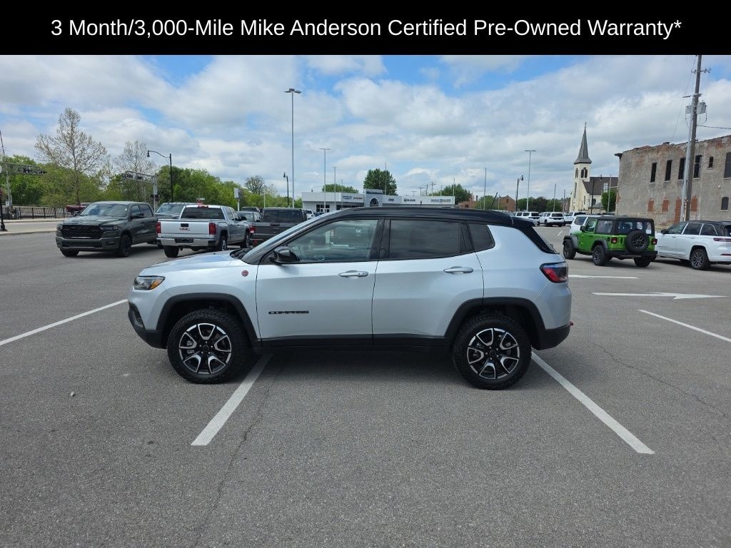 Used 2025 Jeep Compass Trailhawk SUV