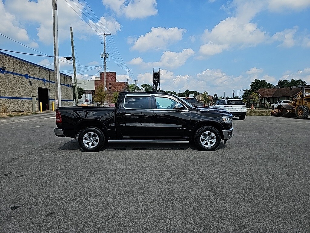 2022 Ram 1500 Laramie photo 3