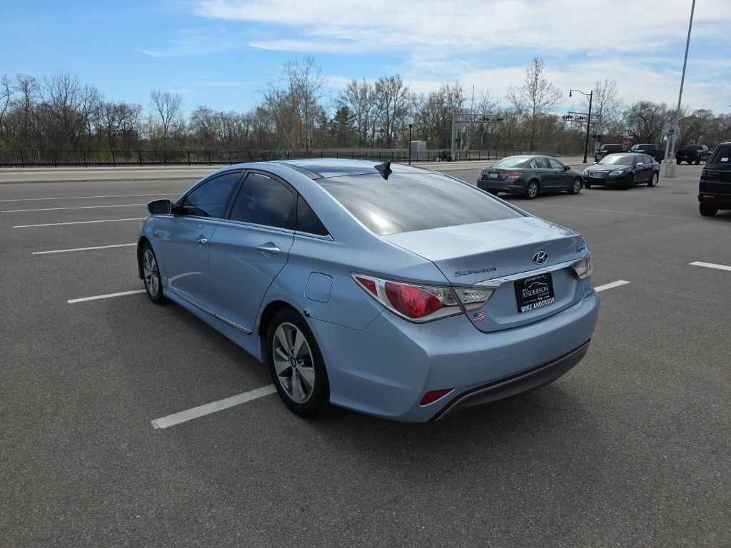 Used 2011 Hyundai Sonata Hybrid Sedan