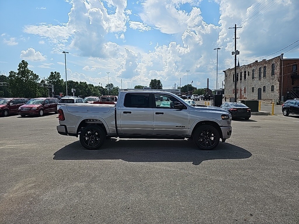2026 Ram 1500 Laramie photo 3