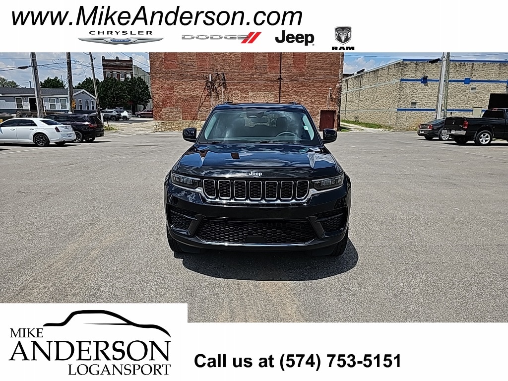 2023 Jeep Grand Cherokee Laredo