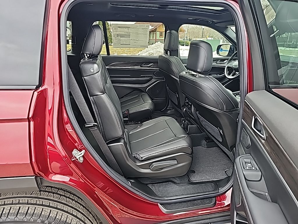 2025 Jeep Grand Cherokee L Limited - Photo 16