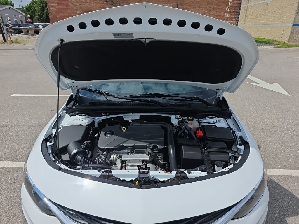 2024 Chevrolet Malibu 1LT - Photo 9