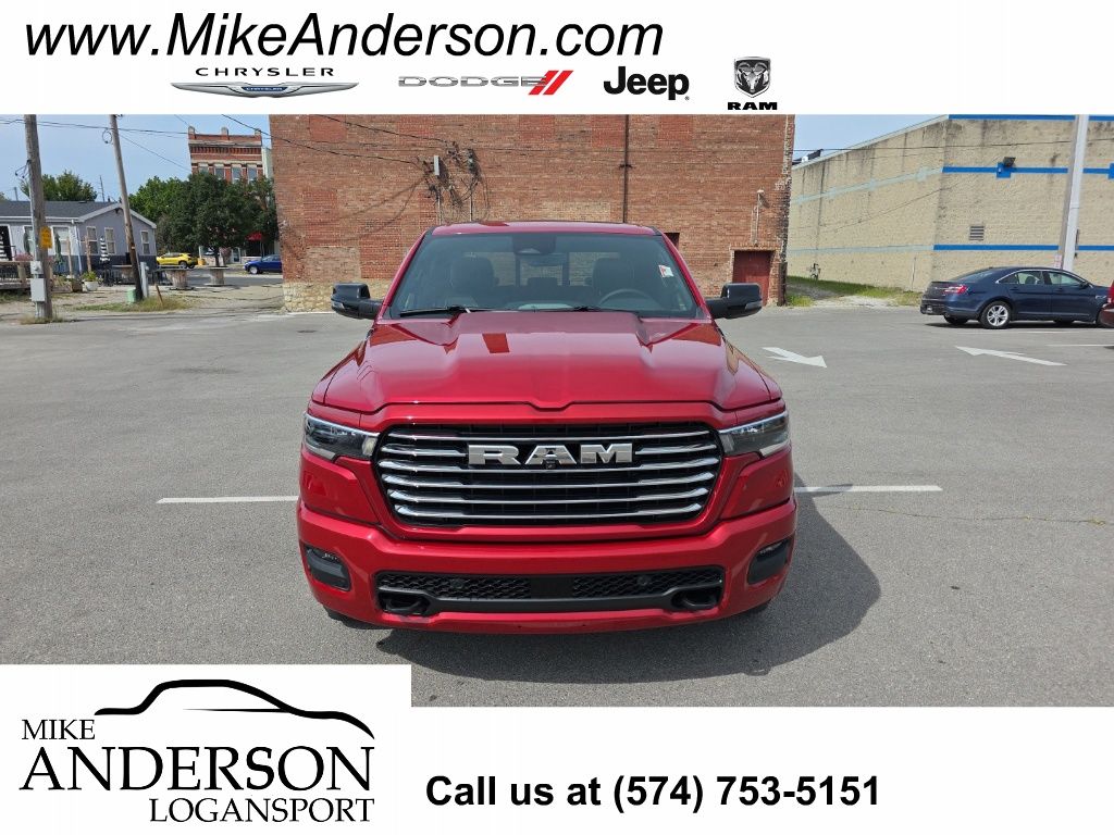 2027 Ram 1500 LARAMIE CREW CAB 4X4 5'7 BOX Pickup