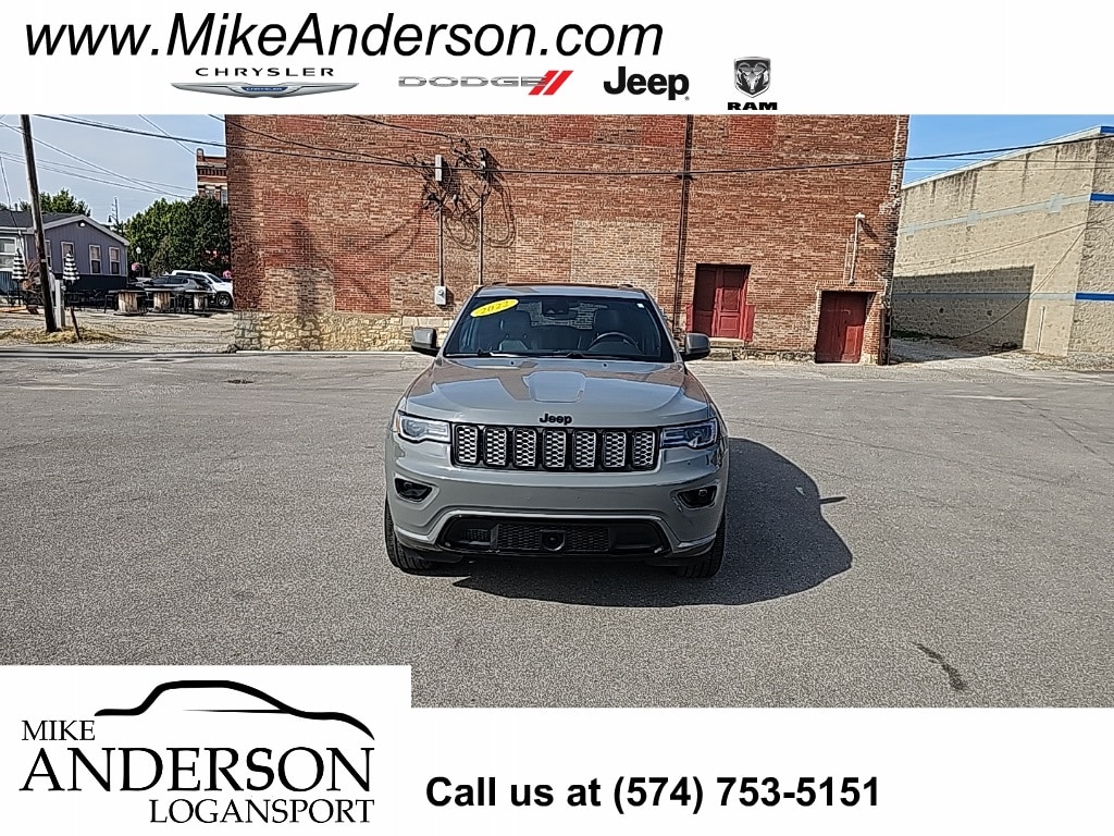 2022 Jeep Grand Cherokee WK Laredo X's photo