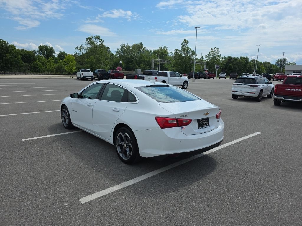 2024 Chevrolet Malibu 1LT - Photo 4