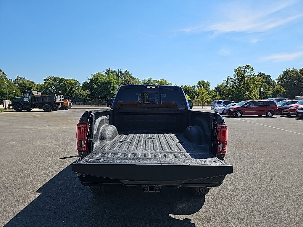 2026 RAM 2500 Laramie - Photo 7