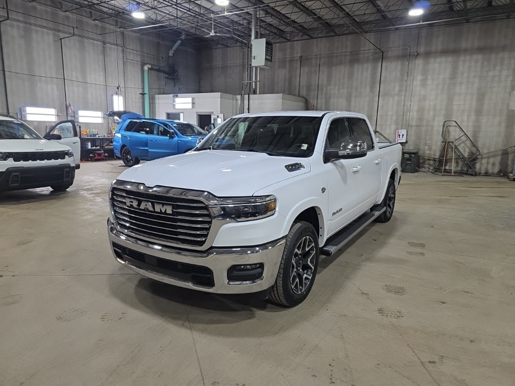 New 2026 Ram 1500 LARAMIE CREW CAB 4X4 5'7 BOX Pickup