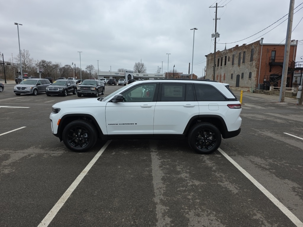 New 2026 Jeep Grand Cherokee ALTITUDE 4X4 Sport Utility