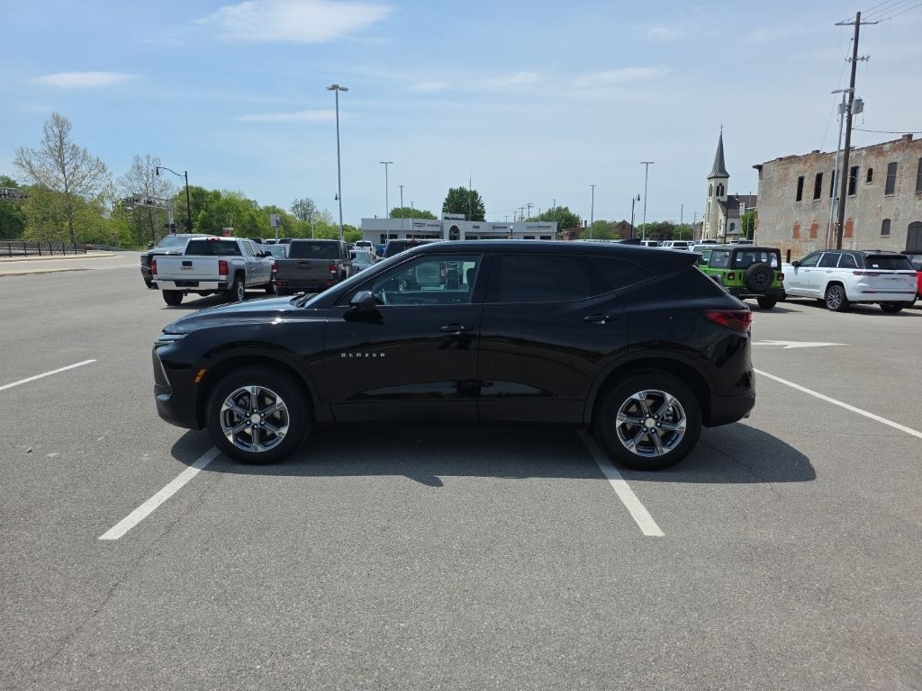Used 2025 Chevrolet Blazer LT w/2LT SUV