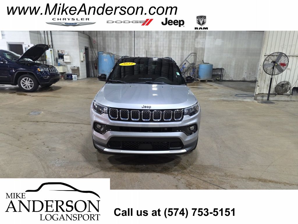 2023 Jeep Compass Limited 4X4's photo