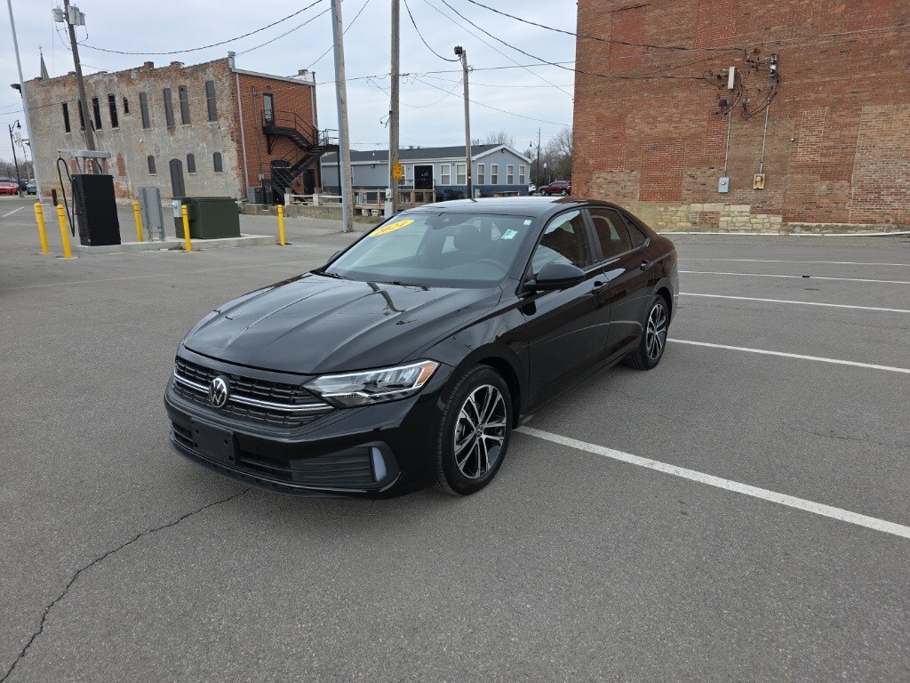 Used 2024 Volkswagen Jetta 1.5T Sport Sedan