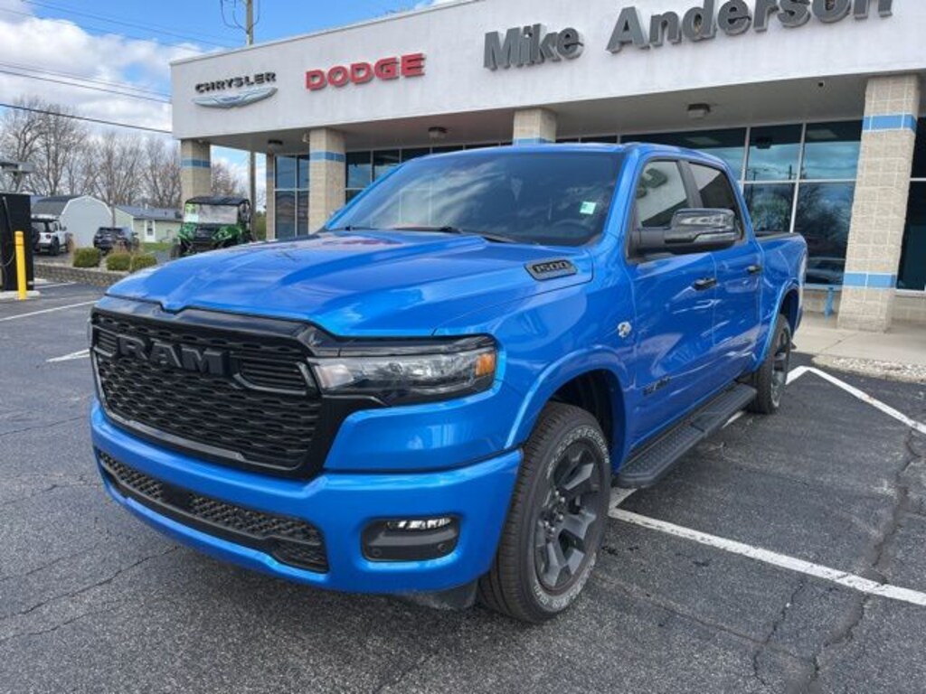 New 2026 Ram 1500 BIG HORN CREW CAB 4X4 5'7 BOX Pickup