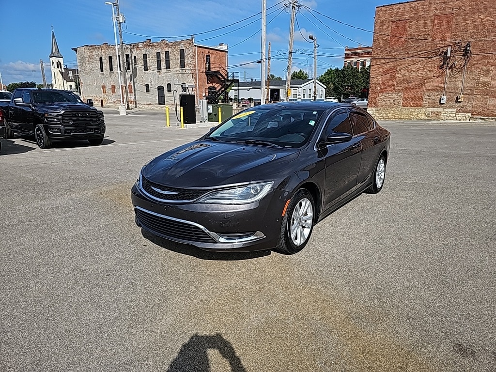 Used 2015 Chrysler 200 Limited with VIN 1C3CCCAB4FN661116 for sale in Logansport, IN