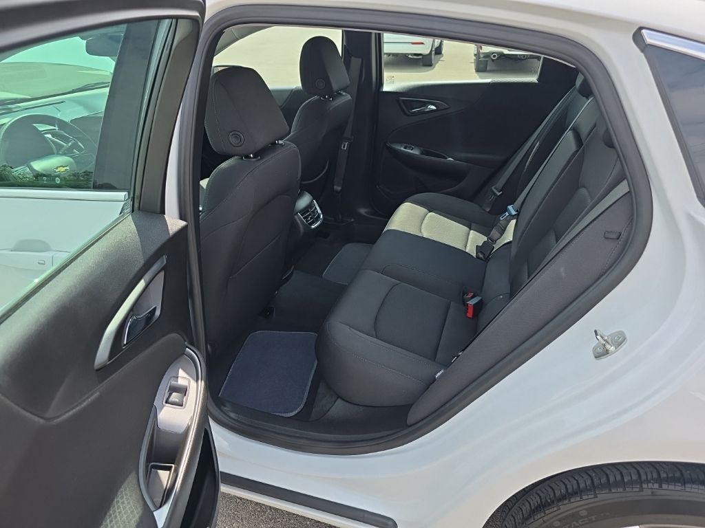 2024 Chevrolet Malibu 1LT - Photo 17