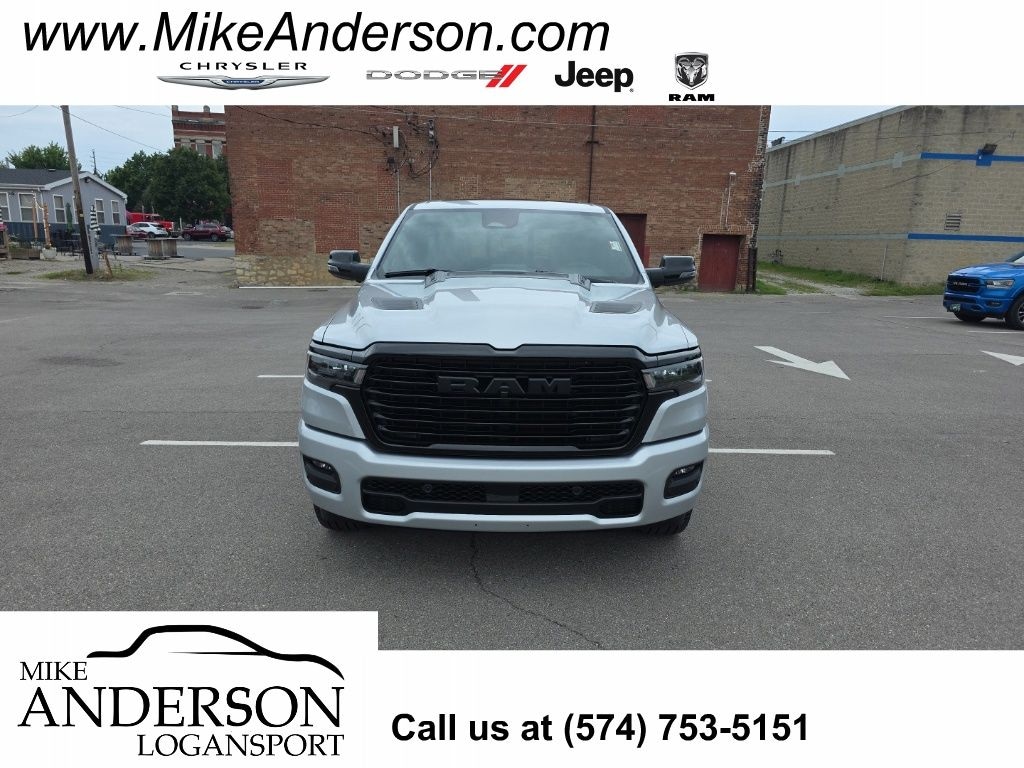 New 2026 Ram 1500 LARAMIE CREW CAB 4X4 5'7 BOX Pickup
