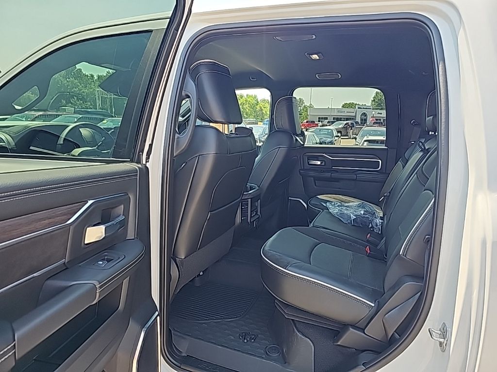2025 RAM 2500 Laramie - Photo 14