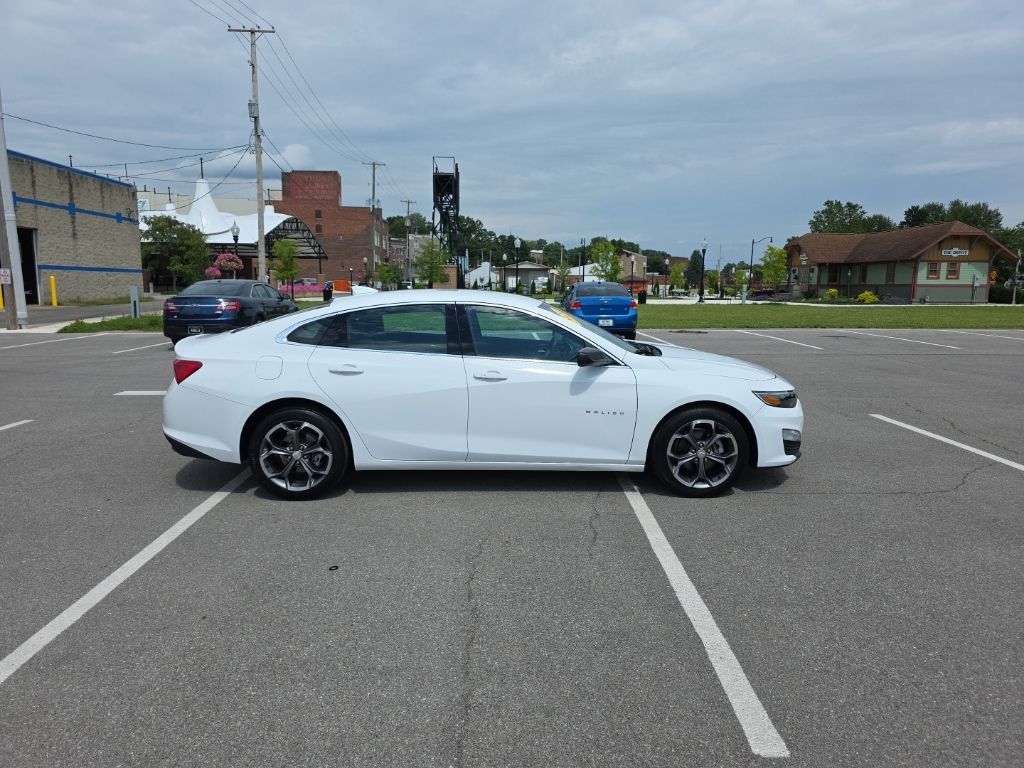 2024 Chevrolet Malibu 1LT - Photo 7