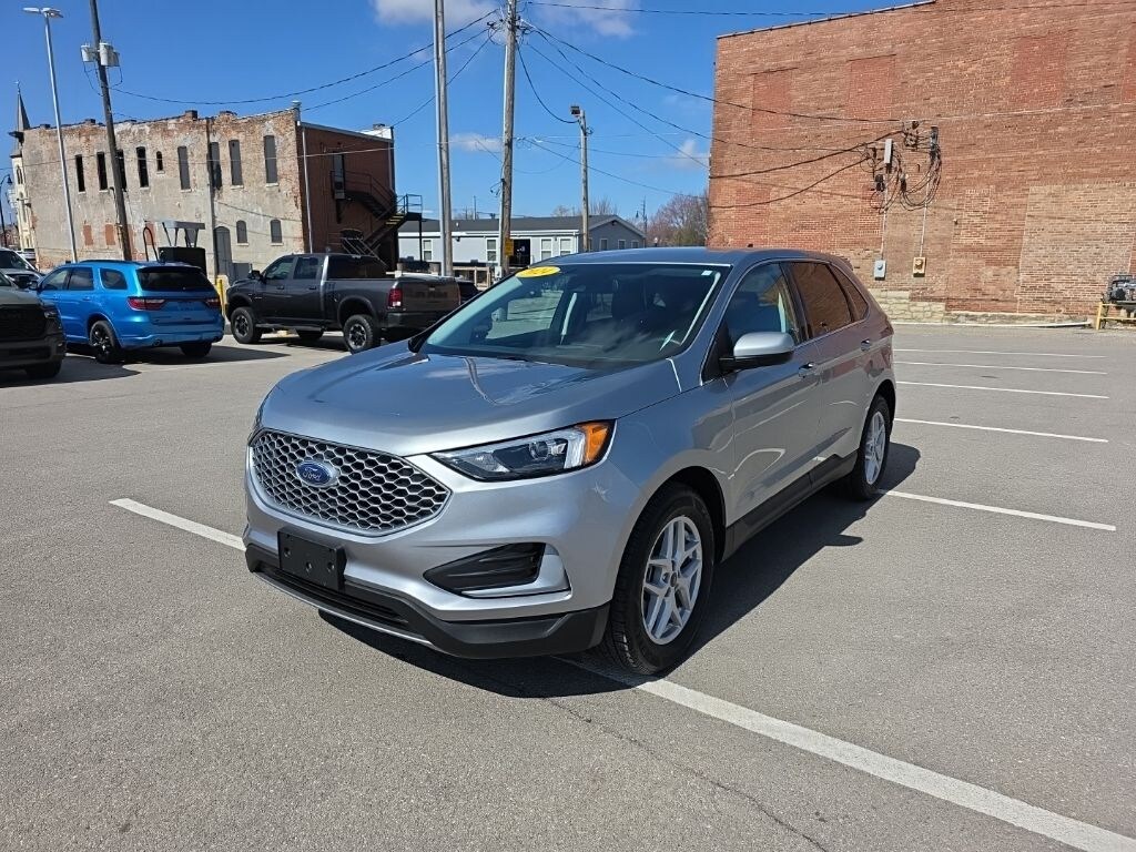 Used 2024 Ford Edge SUV