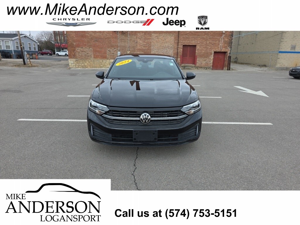 Used 2024 Volkswagen Jetta 1.5T Sport Sedan