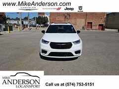 2026 Chrysler Pacifica LIMITED Passenger Van