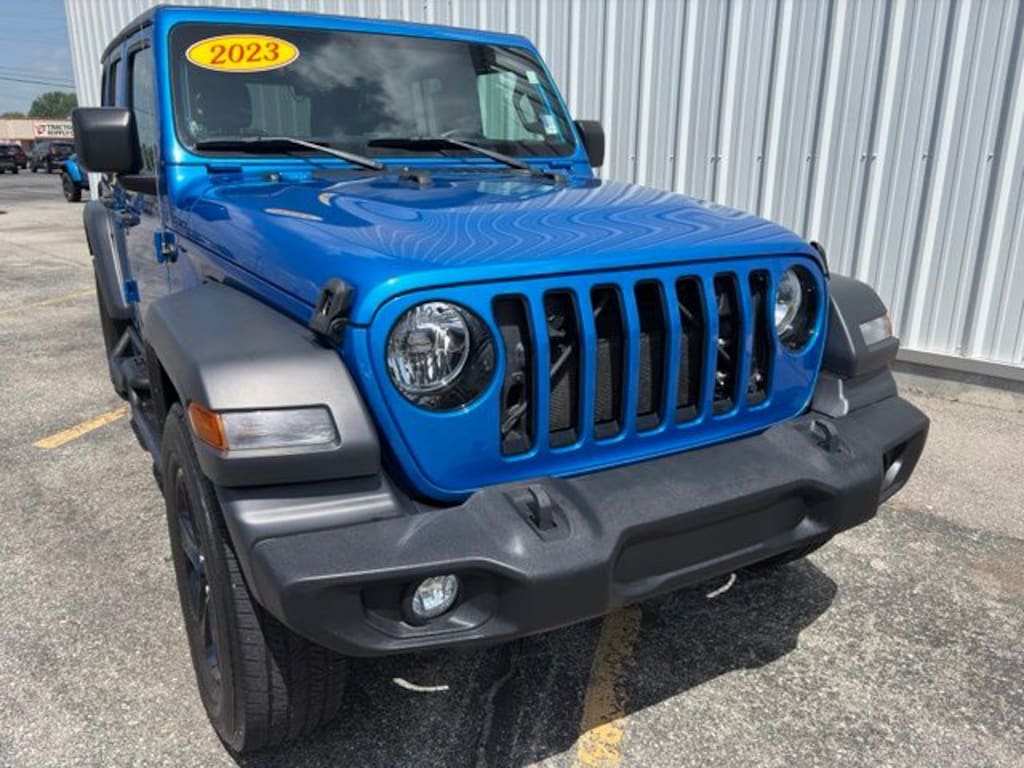 Used 2023 Jeep Wrangler Sport SUV