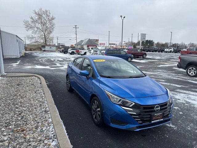 2023 Nissan Versa Sedan SV