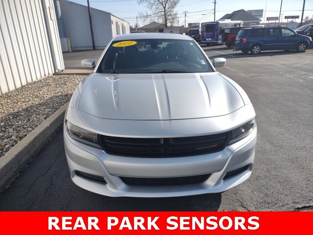 2022 Dodge Charger SXT photo 2