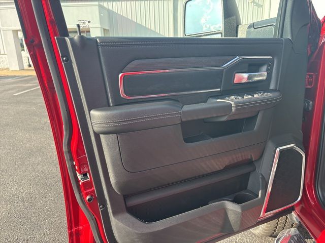 2026 RAM 2500 Laramie - Photo 7