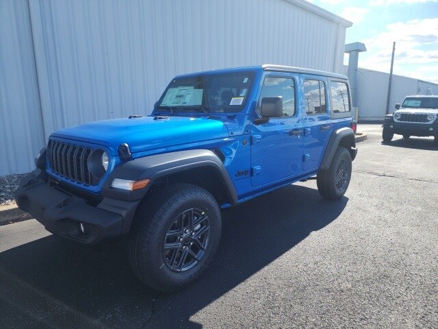 2026 Jeep Wrangler Sport S photo 3