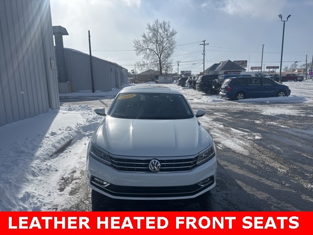 Used 2018 Volkswagen Passat SE with VIN 1VWBA7A36JC024033 for sale in Marion, IN