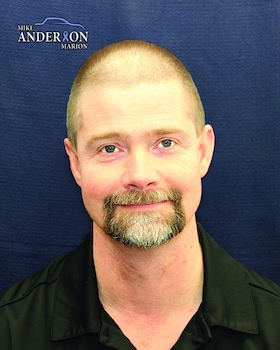 Staff member Troy Hilton from ID_9f01841e90e3