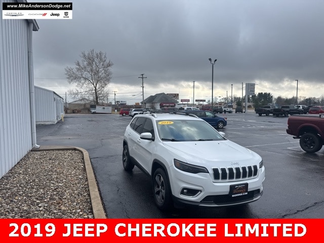 2019 Jeep Cherokee Limited's photo