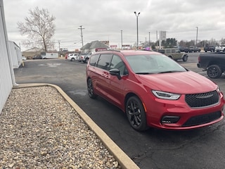 2026 Chrysler Pacifica SELECT Passenger Van