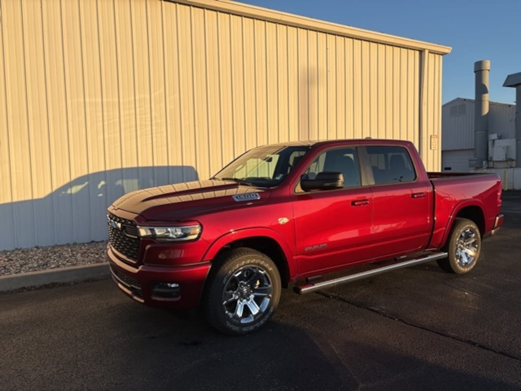 New 2026 Ram 1500 BIG HORN CREW CAB 4X4 5'7 BOX Pickup