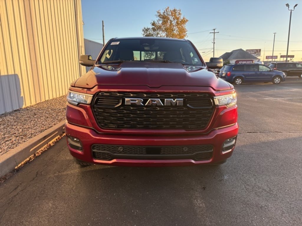 New 2026 Ram 1500 BIG HORN CREW CAB 4X4 5'7 BOX Pickup