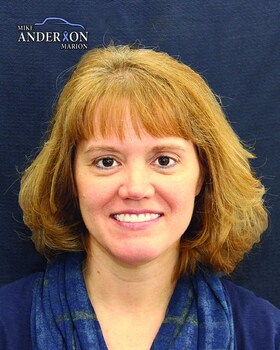 Staff member Katherine Smith from ID_e613b35e3b46