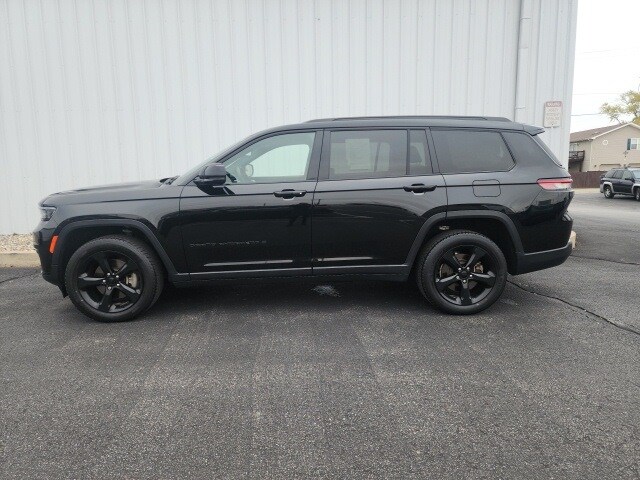2021 Jeep Grand Cherokee Altitude photo 4