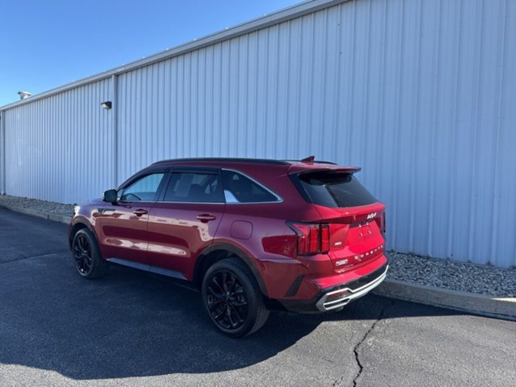 Used 2022 Kia Sorento SX SUV