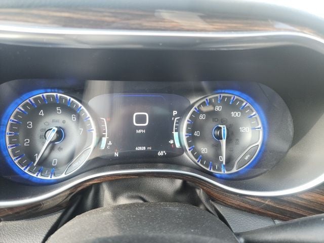 2023 Chrysler Pacifica Limited - Photo 18