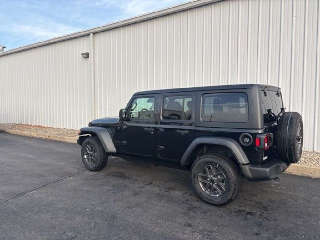 New 2026 Jeep Wrangler 4-DOOR SPORT S Sport Utility
