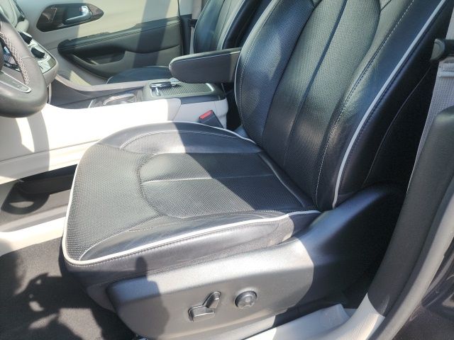 2023 Chrysler Pacifica Limited - Photo 11