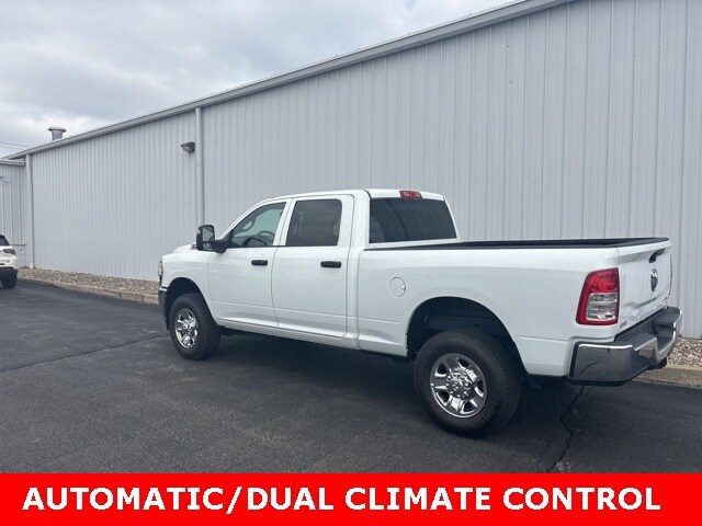 2024 Ram 2500 Tradesman photo 4
