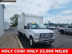 2016 Ford E-450 Cutaway