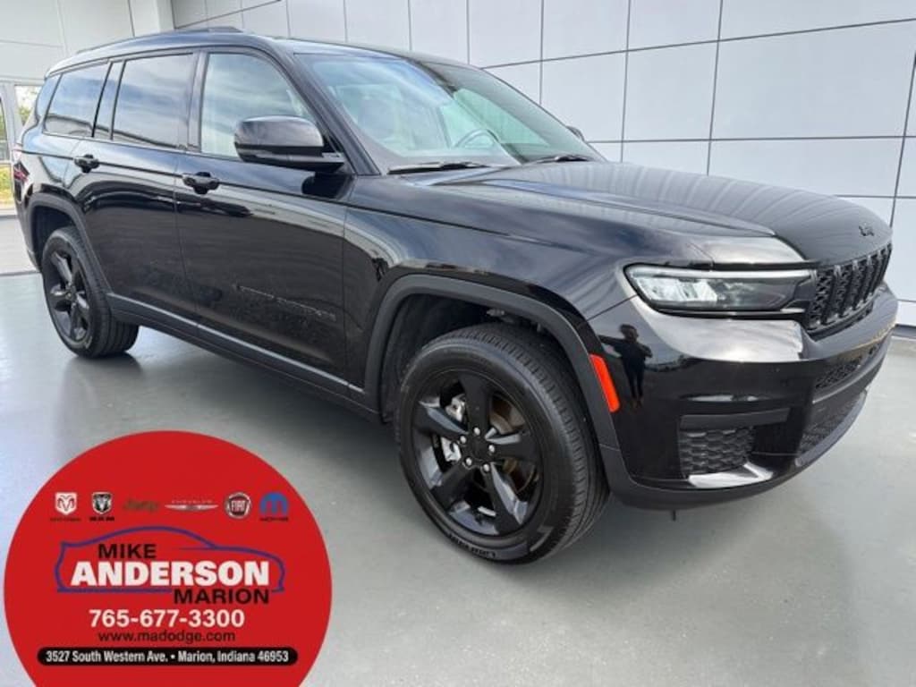 Used 2023 Jeep Grand Cherokee Altitude SUV